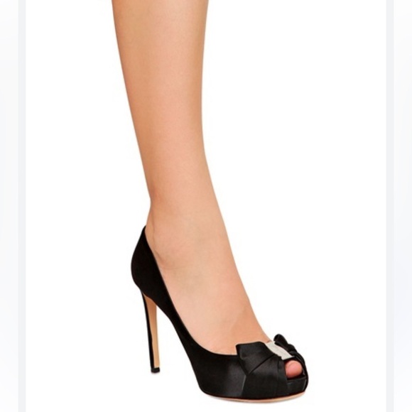 Ferragamo Pianka Satin Peep-toe Pump - Picture 1 of 5